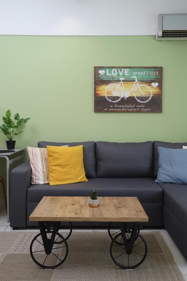 Ladadika Terraza Apt #1 Tesalonika Bagian luar foto
